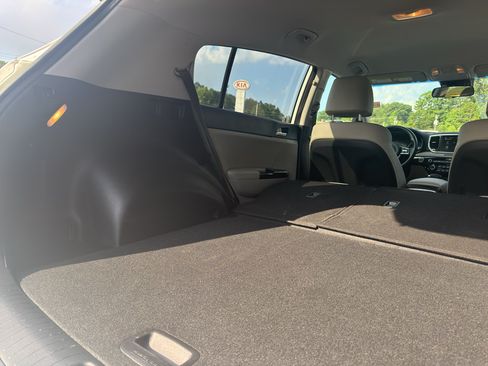 Used 2021 Kia Sportage EX AWD/4WD image 18