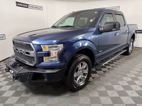 Used 2017 Ford F150 XLT w/ Equipment Group 302A Luxury AWD/4WD image 2