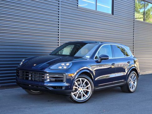 New 2026 Porsche Cayenne AWD/4WD image 1