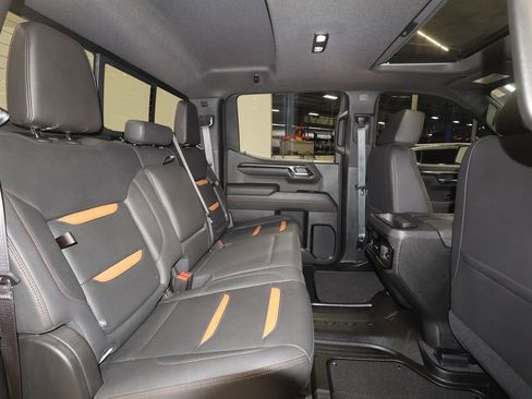 Certified 2024 GMC Sierra 1500 AT4 w/ AT4 Carbonpro Edition image 26