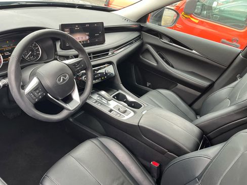 Used 2023 INFINITI QX60 Pure image 4