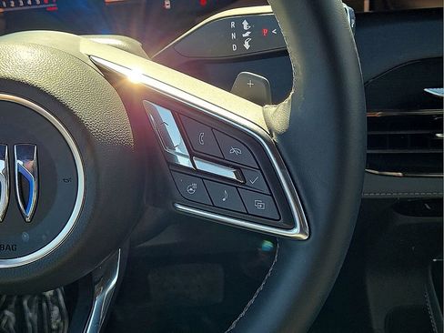 Used 2025 Buick Enclave Preferred image 20