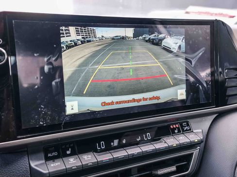 Used 2026 Toyota Camry XSE FWD image 27