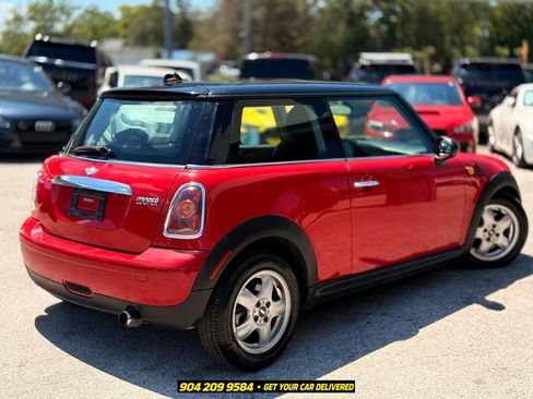 Used 2010 MINI Cooper Hardtop FWD image 9
