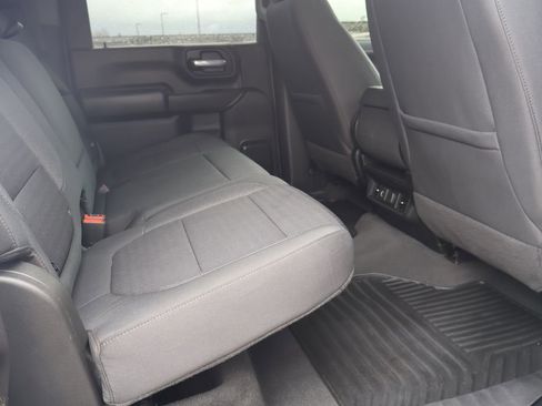 Used 2023 Chevrolet Silverado 3500 LT image 8