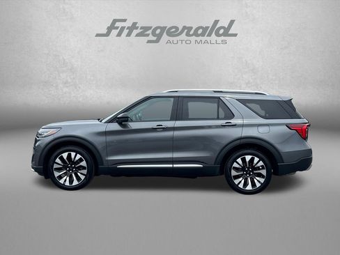 Used 2025 Ford Explorer Platinum w/ LUX Leather Package AWD/4WD image 4