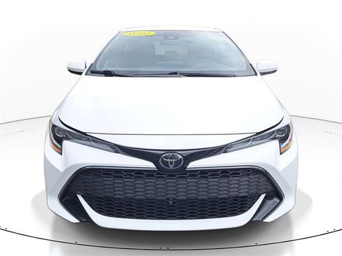Used 2022 Toyota Corolla SE image 2
