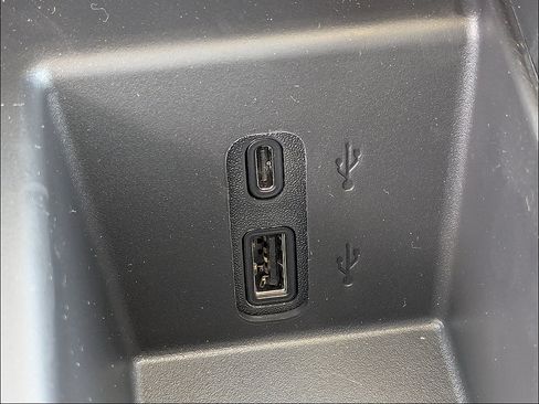 New 2026 GMC Acadia Elevation FWD image 25