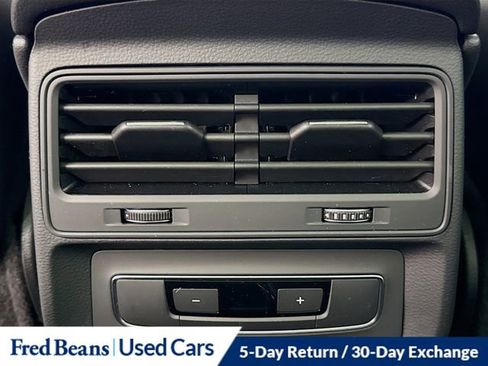 Used 2021 Audi Q7 3.0T Premium Plus image 28