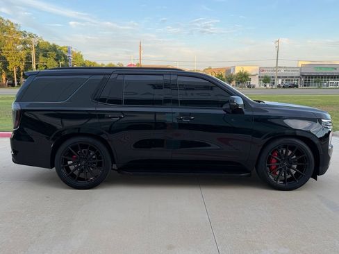 Used 2025 Chevrolet Tahoe RST w/ RST Capability Package AWD/4WD image 6