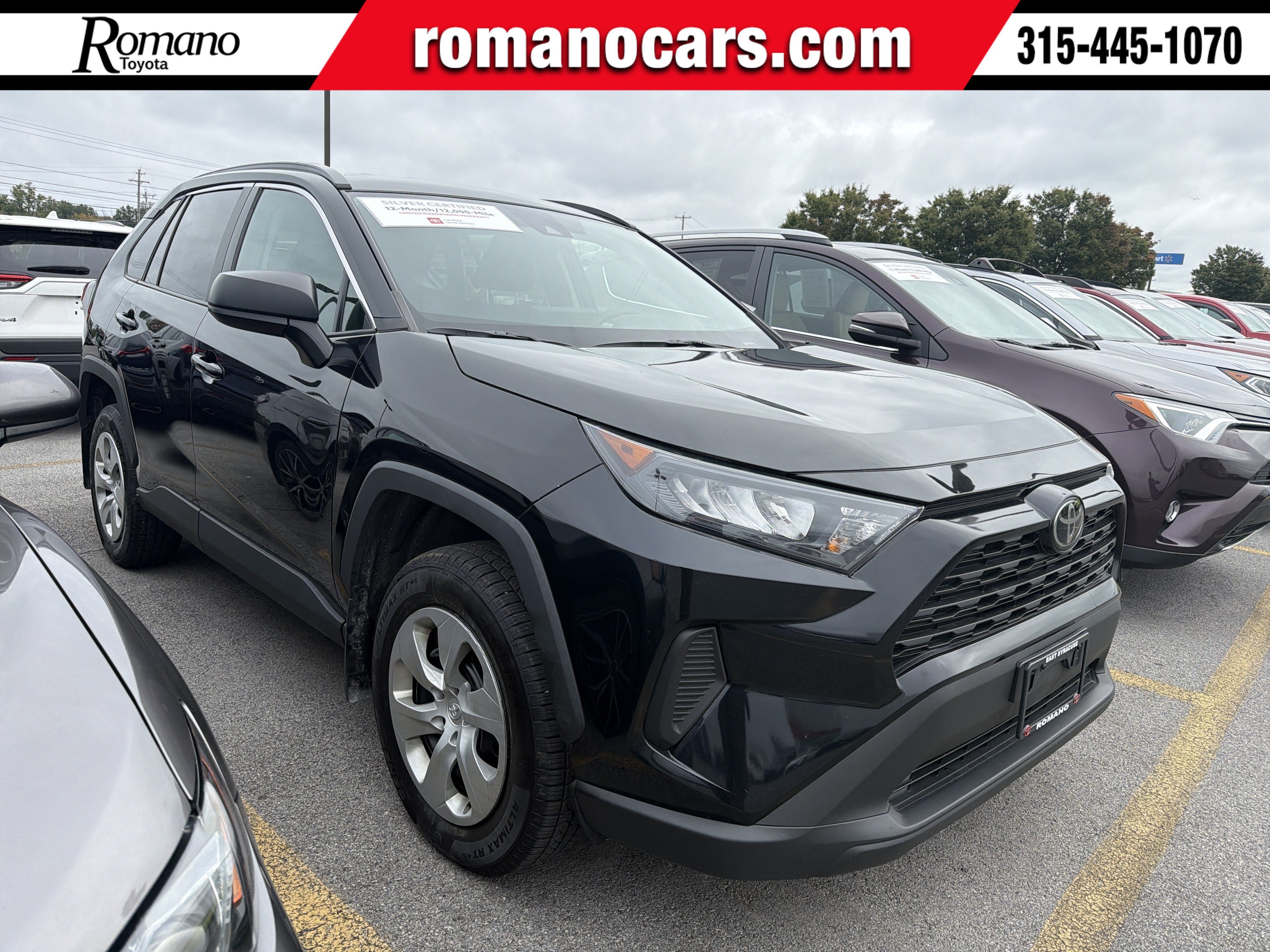 Certified 2021 Toyota RAV4 LE AWD/4WD image 1