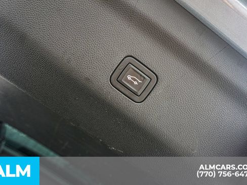 Used 2023 Chevrolet Tahoe Premier RWD image 28
