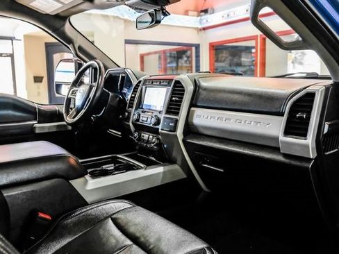Used 2020 Ford F250 Lariat image 13