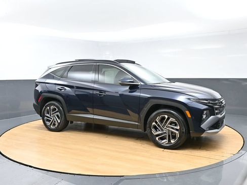 Used 2025 Hyundai Tucson Limited AWD/4WD image 5