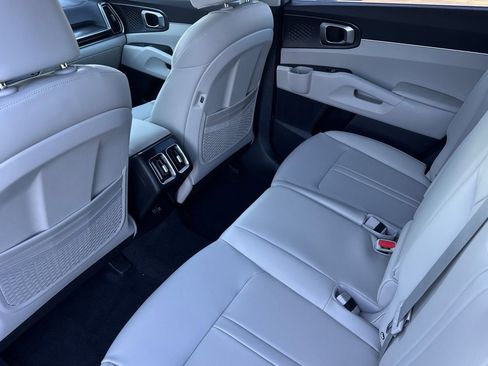New 2026 Kia Sorento S image 12