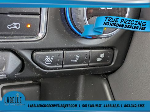 Used 2023 Chevrolet Tahoe Premier RWD image 28