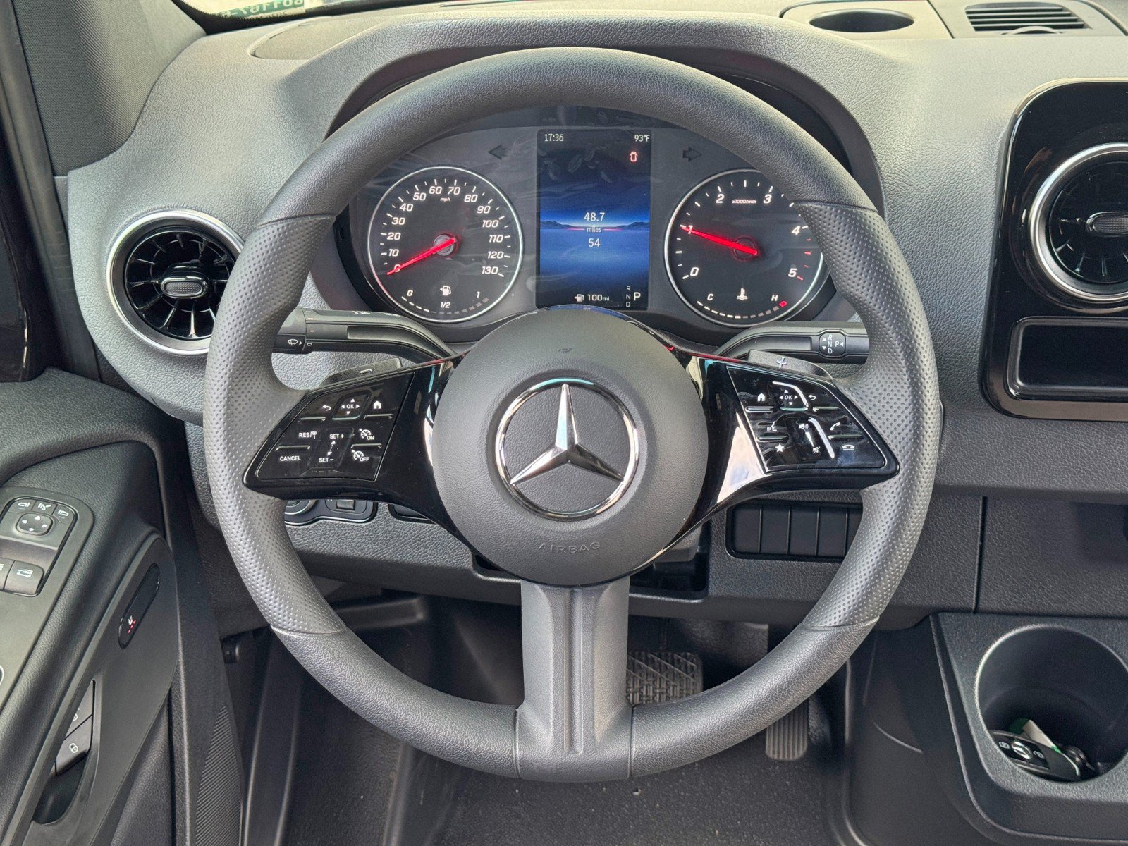 Used 2026 Mercedes-Benz Sprinter 2500 image 19