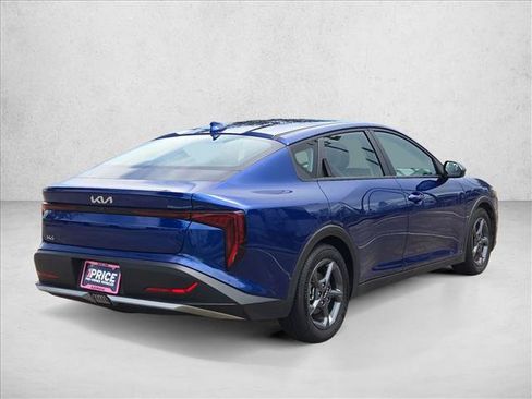 Used 2025 Kia K4 FWD image 5