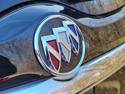 Used 2019 Buick Enclave Avenir w/ Avenir Technology Package image 7