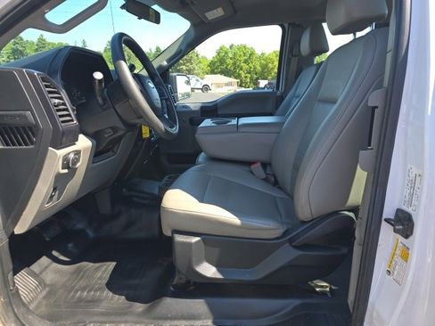 Used 2017 Ford F150 XL w/ Equipment Group 101A Mid image 10