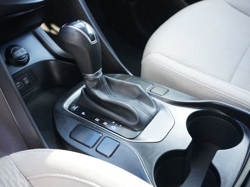 Used 2018 Hyundai Santa Fe Sport image 41