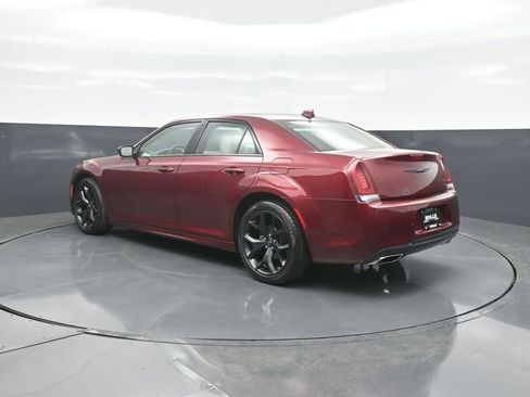 Used 2023 Chrysler 300 Touring L w/ Popular Equipment Group RWD image 5