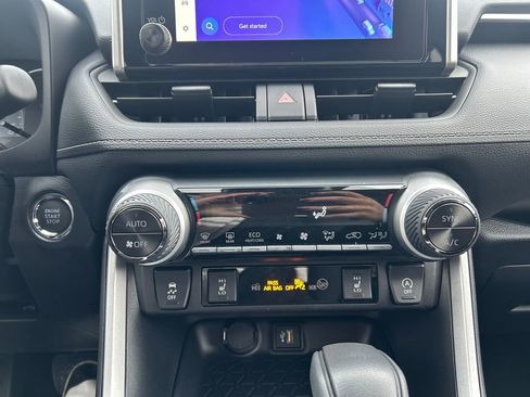New 2025 Toyota RAV4 XLE w/ Convenience Package image 15