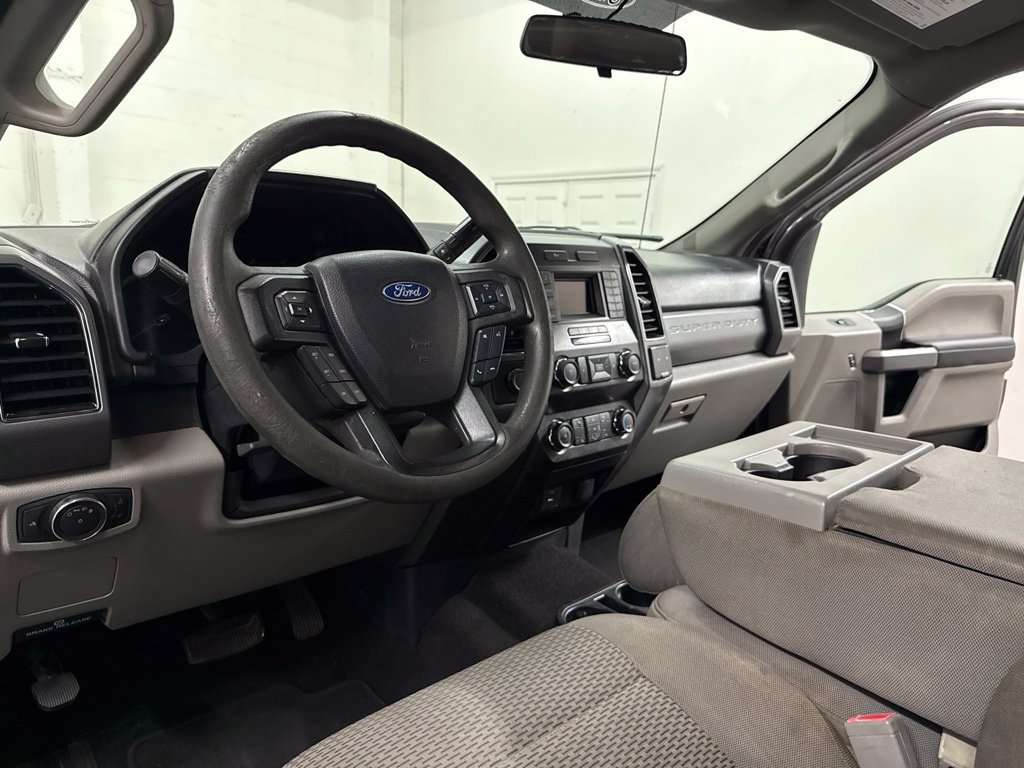 Used 2019 Ford F250 XLT w/ Snow Plow Prep Package AWD/4WD image 16