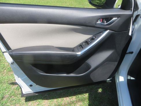 Used 2016 MAZDA CX-5 Touring FWD image 10