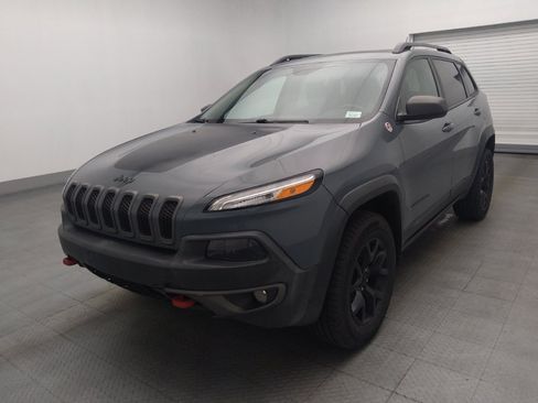Used 2015 Jeep Cherokee Trailhawk w/ Comfort/Convenience Group AWD/4WD image 14