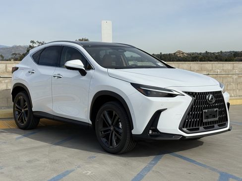 New 2026 Lexus NX 450h+ NX 450h+ Luxury image 2