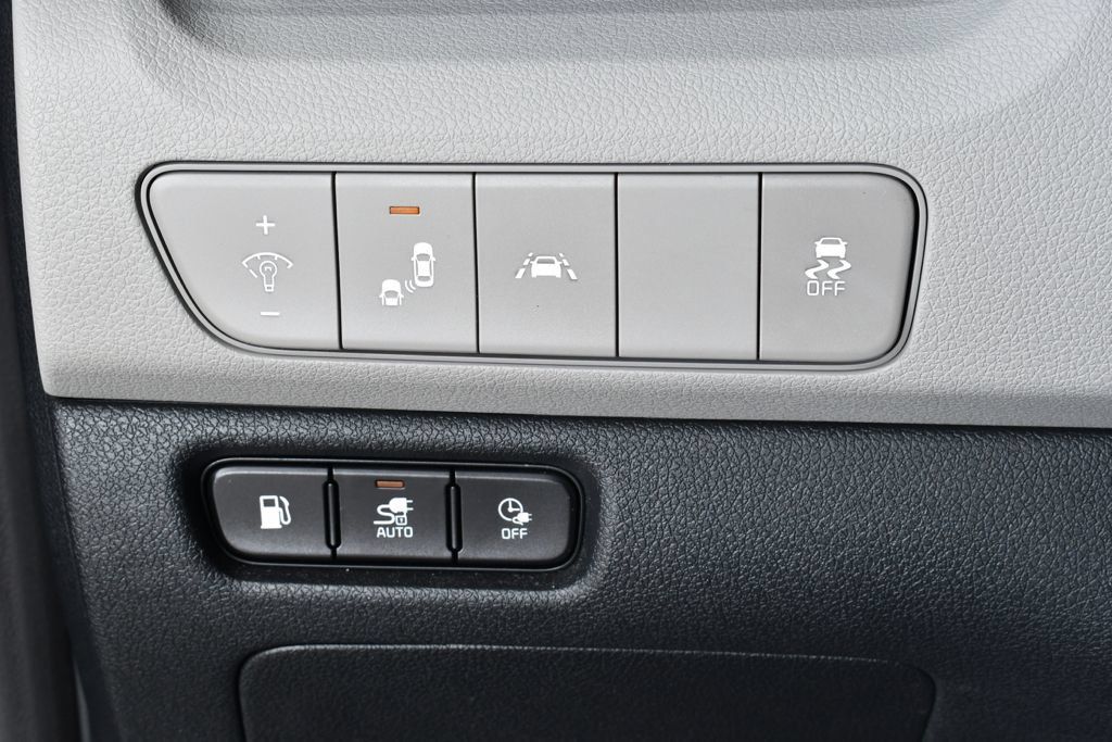 Used 2022 Kia Niro EX Premium FWD image 33