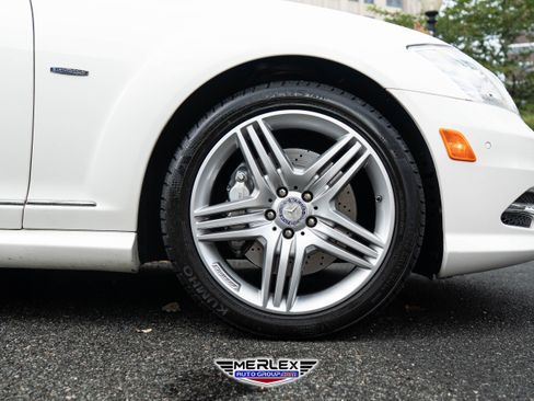 Used 2012 Mercedes-Benz S 550 4MATIC w/ Sport Pkg image 10