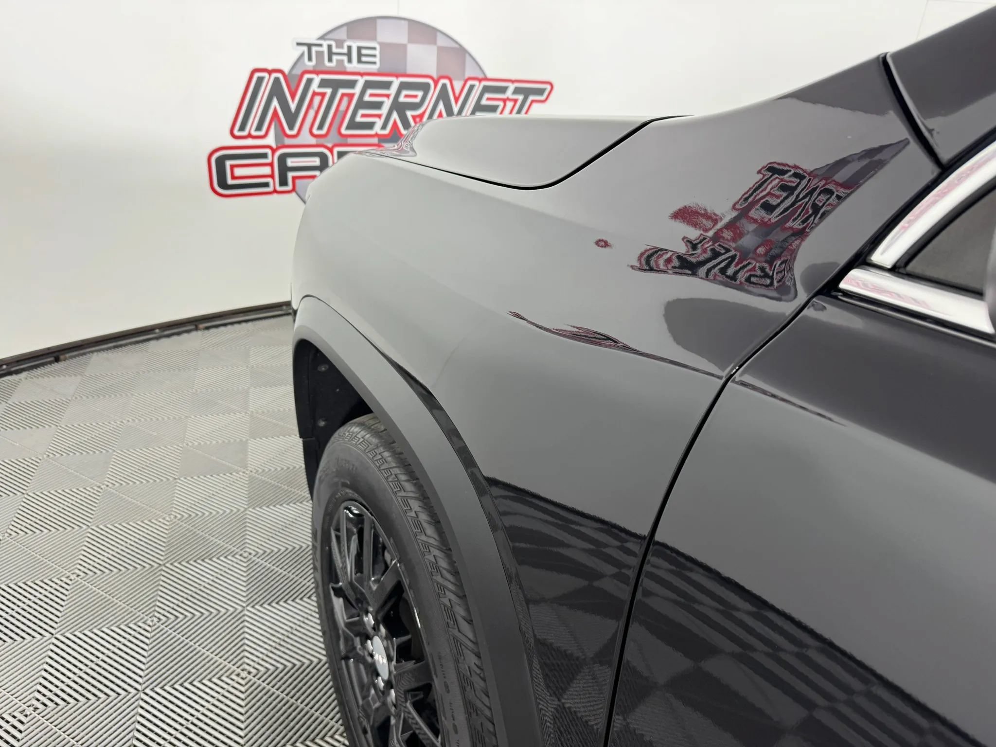 Used 2023 GMC Acadia SLE w/ Driver Convenience Package AWD/4WD image 23