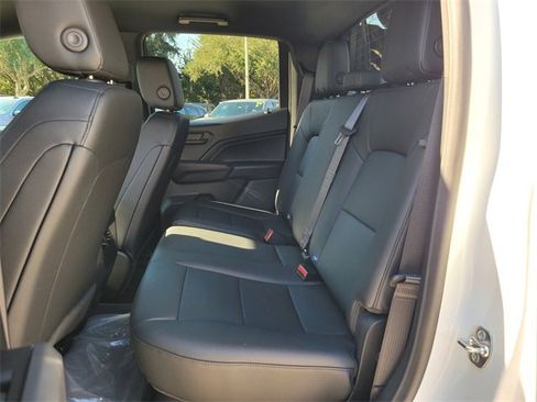 New 2025 Chevrolet Colorado Trail Boss w/ Midnight Edition image 11