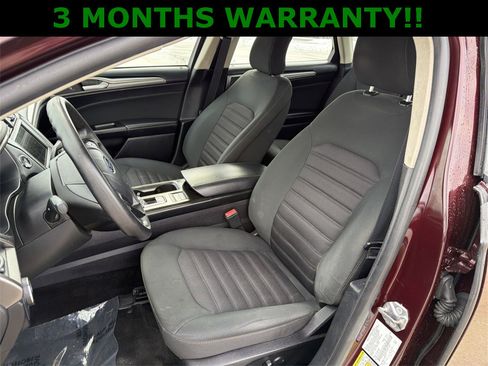 Used 2018 Ford Fusion SE w/ Fusion SE Technology Package image 14