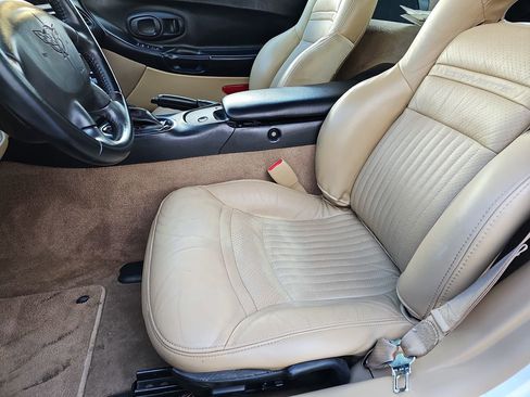 Used 2003 Chevrolet Corvette NA w/ Preferred Equipment Group image 15