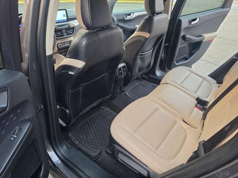 Used 2020 Ford Escape SE Sport FWD image 10