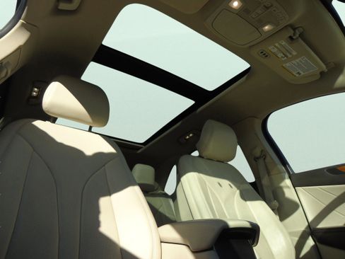 Used 2015 Lincoln MKC AWD w/ Equipment Group 102A Reserve image 28