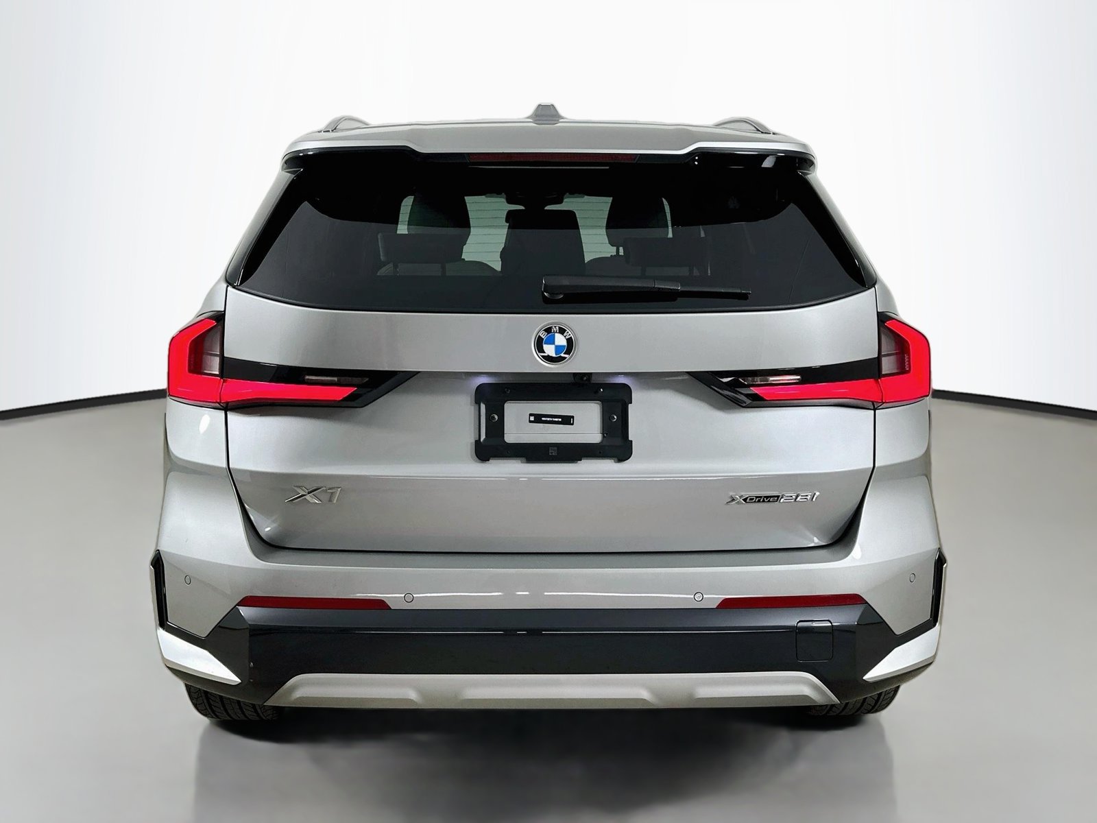 Used 2026 BMW X1 xDrive28i w/ Convenience Package AWD/4WD image 6