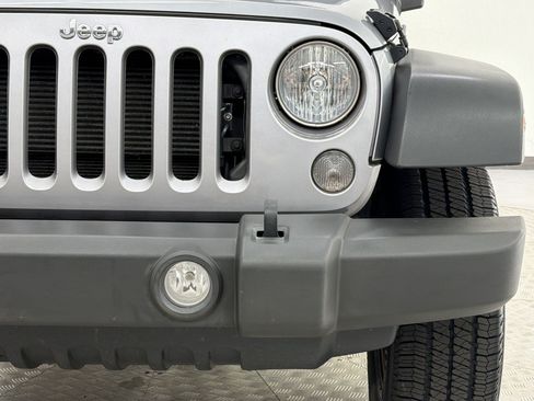 Used 2016 Jeep Wrangler Sport w/ Quick Order Package 24S AWD/4WD image 12