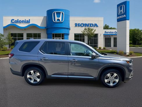 Used 2024 Honda Pilot EX-L image 8