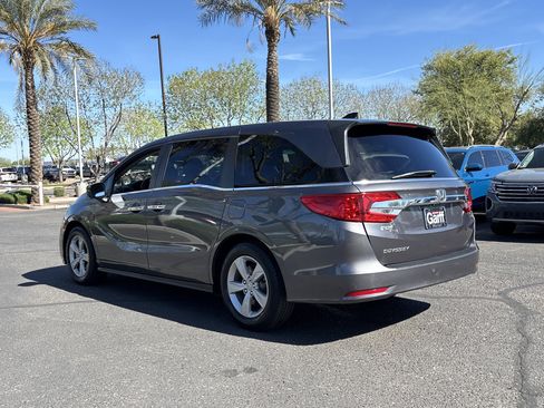 Used 2019 Honda Odyssey EX image 5