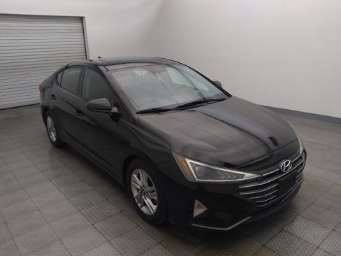 Used 2020 Hyundai Elantra Value Edition w/ Cargo Package (C1) FWD image 13