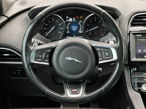 Used 2020 Jaguar F-PACE S AWD/4WD image 31