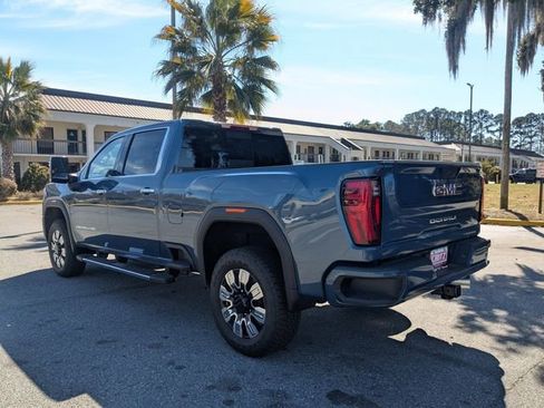 New 2026 GMC Sierra 2500 Denali w/ Denali Reserve Package image 6