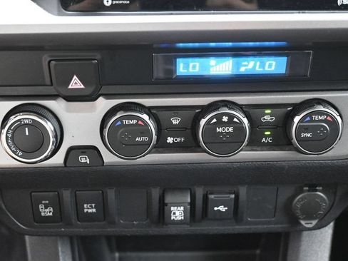 Certified 2023 Toyota Tacoma SR5 w/ Technology Package AWD/4WD image 22