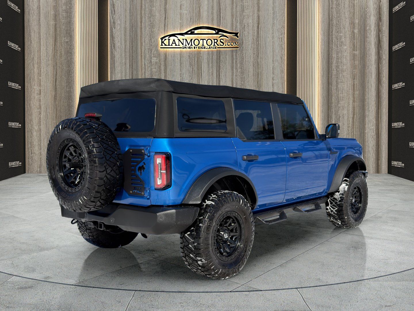 Used 2022 Ford Bronco Wildtrak AWD/4WD image 12