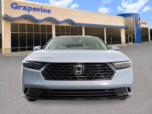 New 2026 Honda Accord EX-L image 8