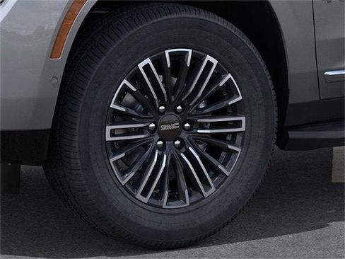 New 2026 GMC Yukon Elevation image 9